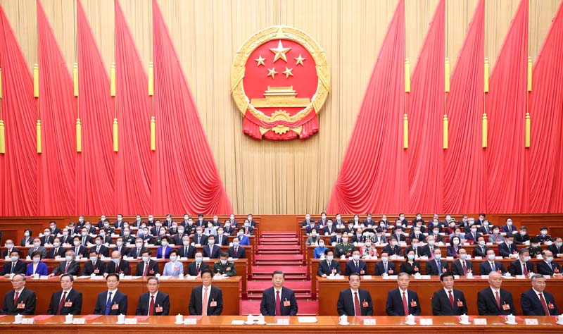 　3月13日，第十四屆全國人民代表大會(huì)第一次會(huì)議在北京人民大會(huì)堂閉幕。習(xí)近平等黨和國家領(lǐng)導(dǎo)人在主席臺就座。